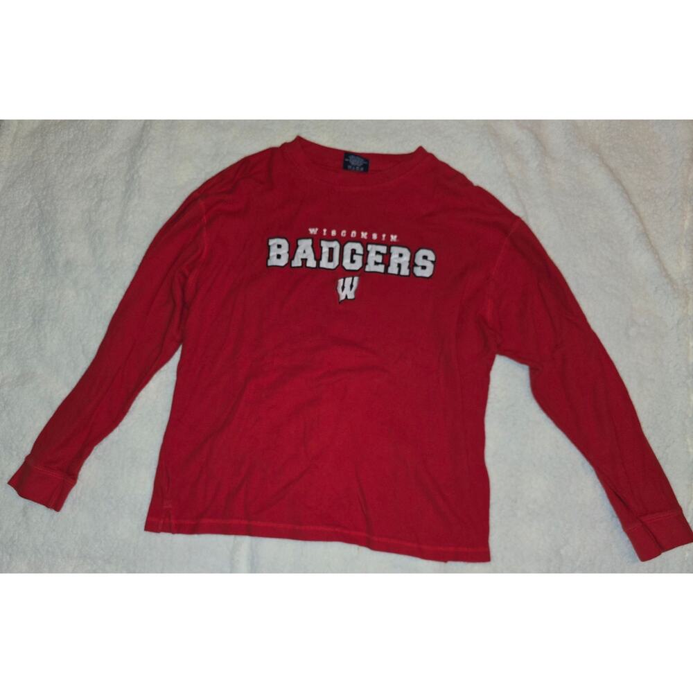 #108 Excellent Pre-Owned Waffle Style Wisconsin Badgers Long Sleeve Shirt Size L